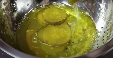 Texas Roadhouse Fried pickles Recipe