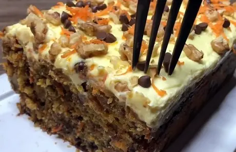 Lloyds Carrot Cake Recipe