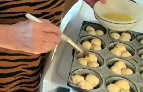 Brenda Gantt Yeast Rolls Recipe